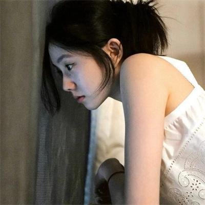 邪恶异灵 封面