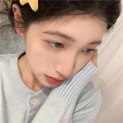 阿吉小姐 封面